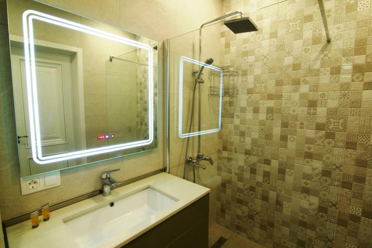 Apart Hotel Avlabari Yard Тбілісі Екстер'єр фото