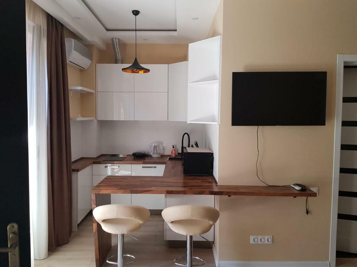 Apart Hotel Avlabari Yard Тбілісі Екстер'єр фото