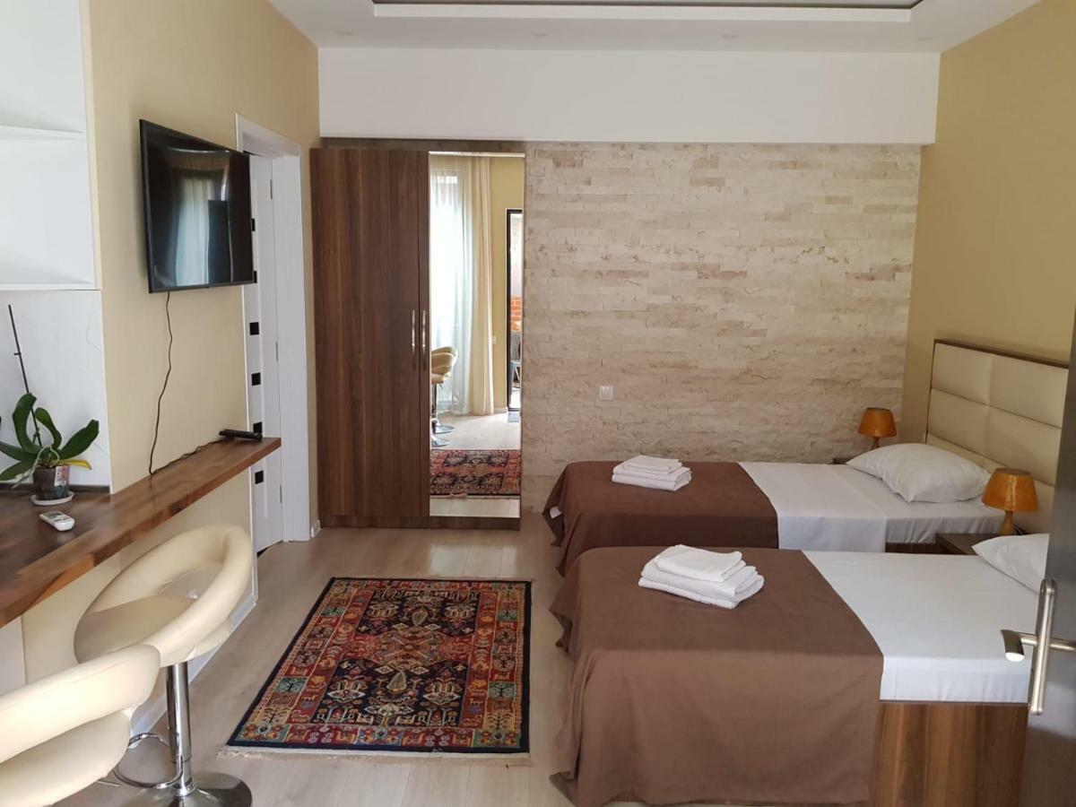 Apart Hotel Avlabari Yard Тбілісі Екстер'єр фото
